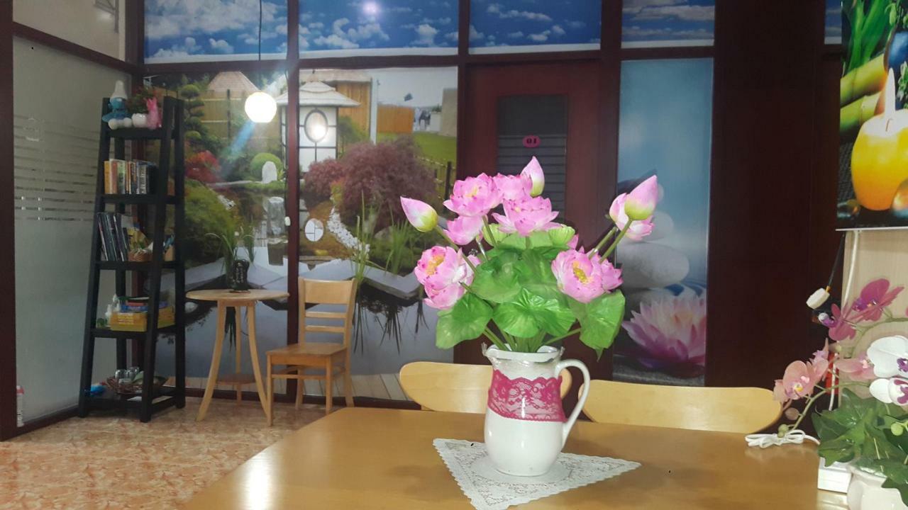 Dream Box Hostel Вунгтау Экстерьер фото